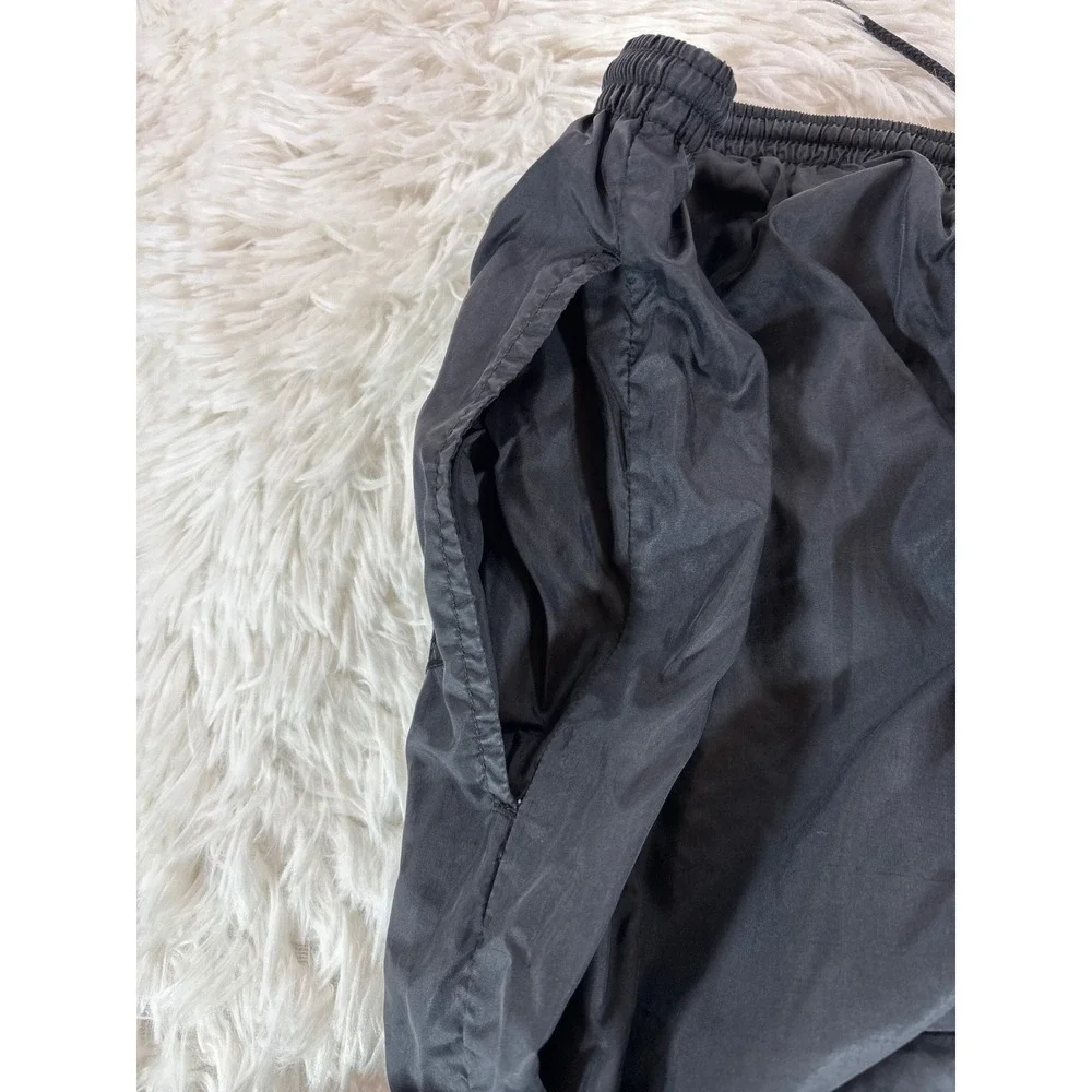 Nike vintage windbreaker